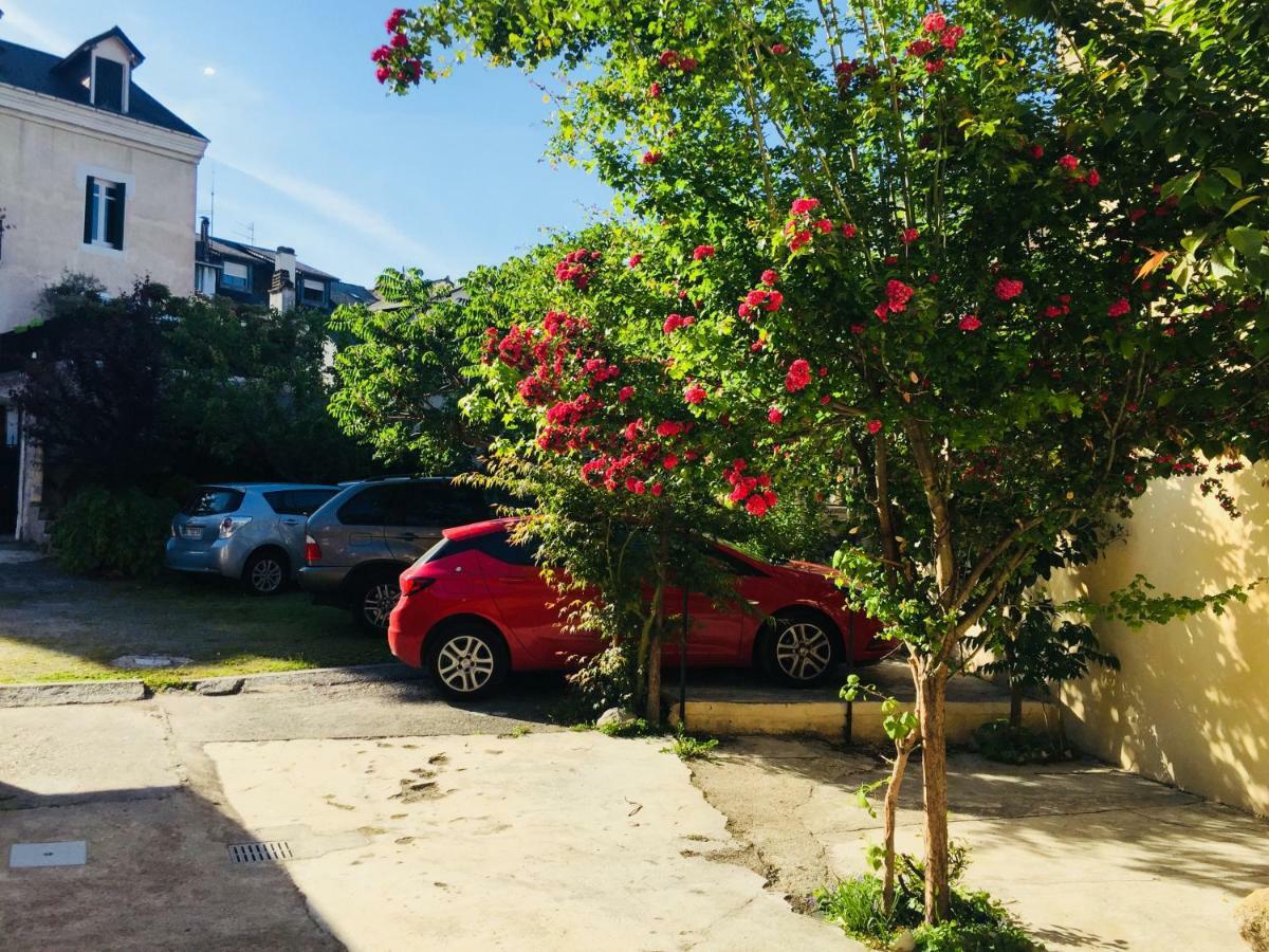 Villa Bigorra Lourdes Centre Le Sanctuaire La Grotte , Parking المظهر الخارجي الصورة